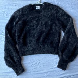 Aritzia-Sunday Best crop top